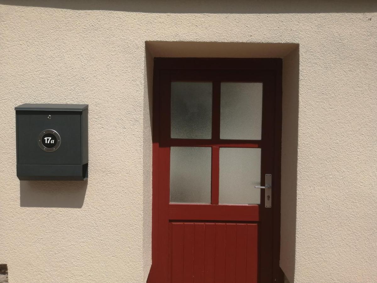 Ferienhaus Zur Alten Schleuse Wettin Exterior photo